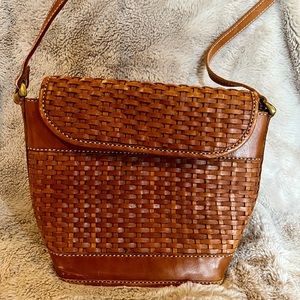 Authentic vintage shoulder bag from the 80s